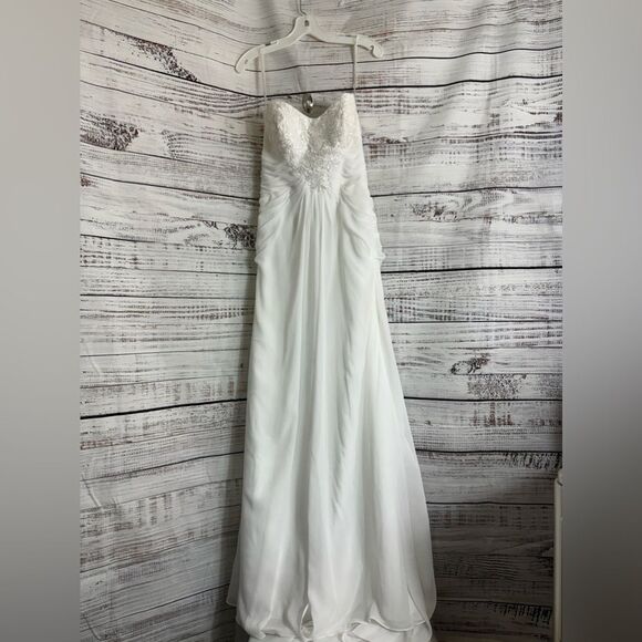 David’s Bridal Wedding Dress Womens Sz 8 strapless crinkle lace chiffon Princess - Picture 2 of 13
